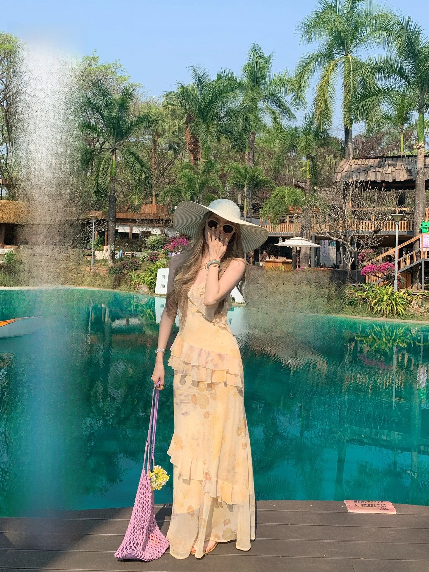 Romantic Lyric Slim Fit H-Line Sleeveless Long Dress Waist-Cinching Vacation Style Orange Flower Print City Commute Ready Pol...
Romantic Lyric Slim Fit H-Line Sleeveless Long Dress Waist-Cinching Vacation Style Orange Flower Print City Commute Ready Pol...