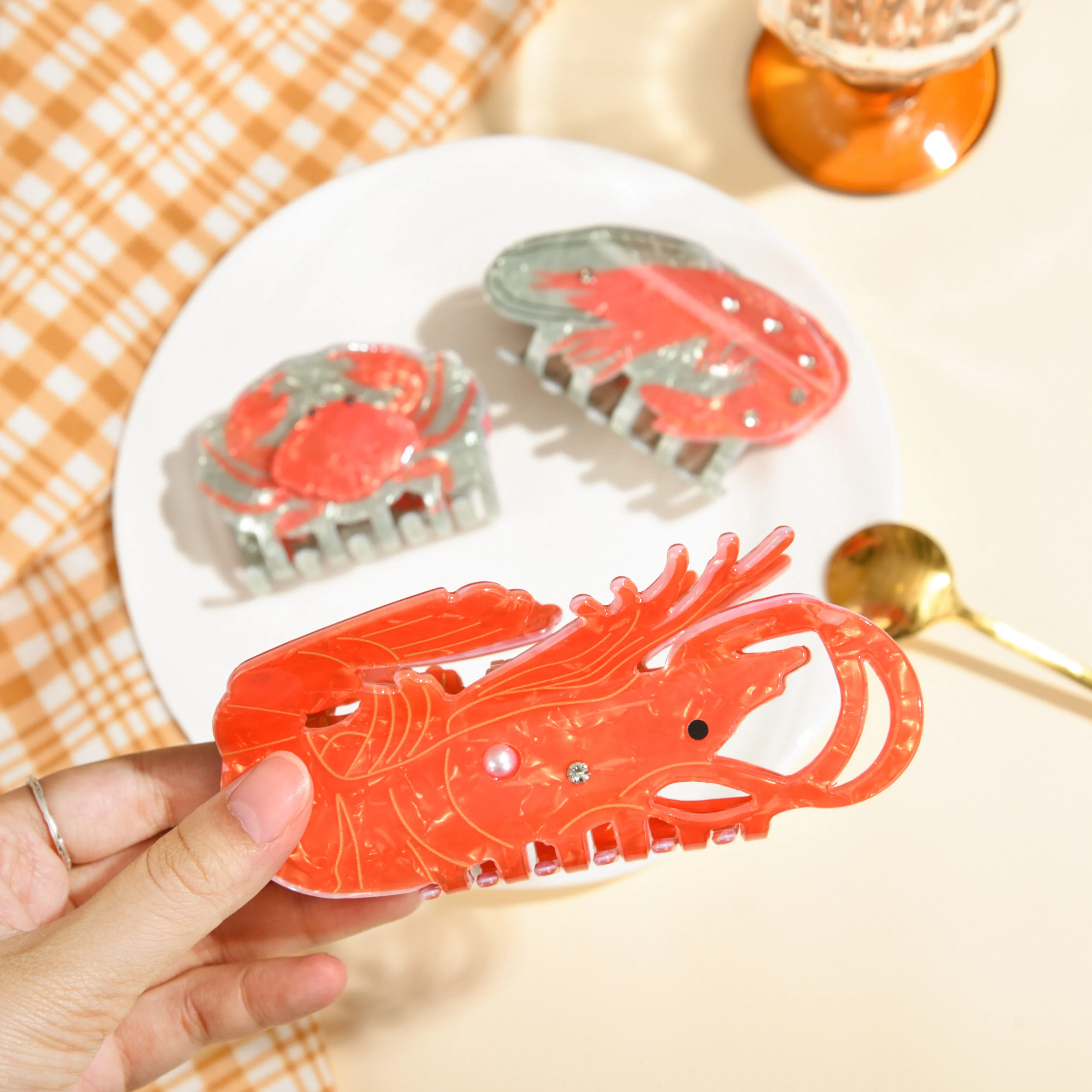 Коготь для волос с морепродуктами, обед, 2021, вкусный омар и краб, индивидуальный дизайн, заколки для волос, аксессуары для волос для женщин и девочек
Коготь для волос с морепродуктами, обед, 2021, вкусный омар и краб, индивидуальный дизайн, заколки для волос, аксессуары для волос для женщин и девочек