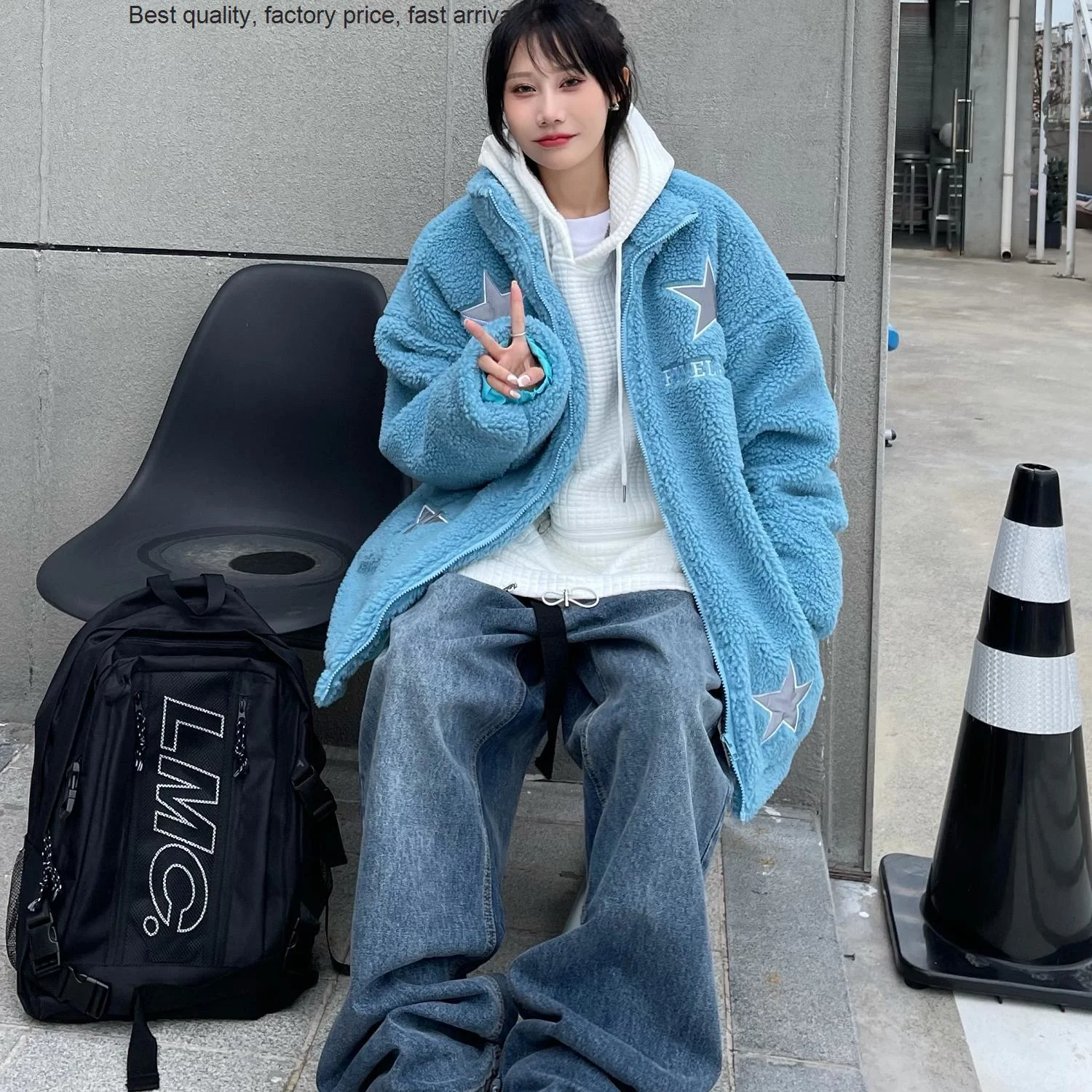 High quality luxury br Zipper lamb plush thick coat men women autumn new casual cardigan Korean loose and lazy sweatshirt all-ma
High quality luxury br Zipper lamb plush thick coat men women autumn new casual cardigan Korean loose and lazy sweatshirt all-ma