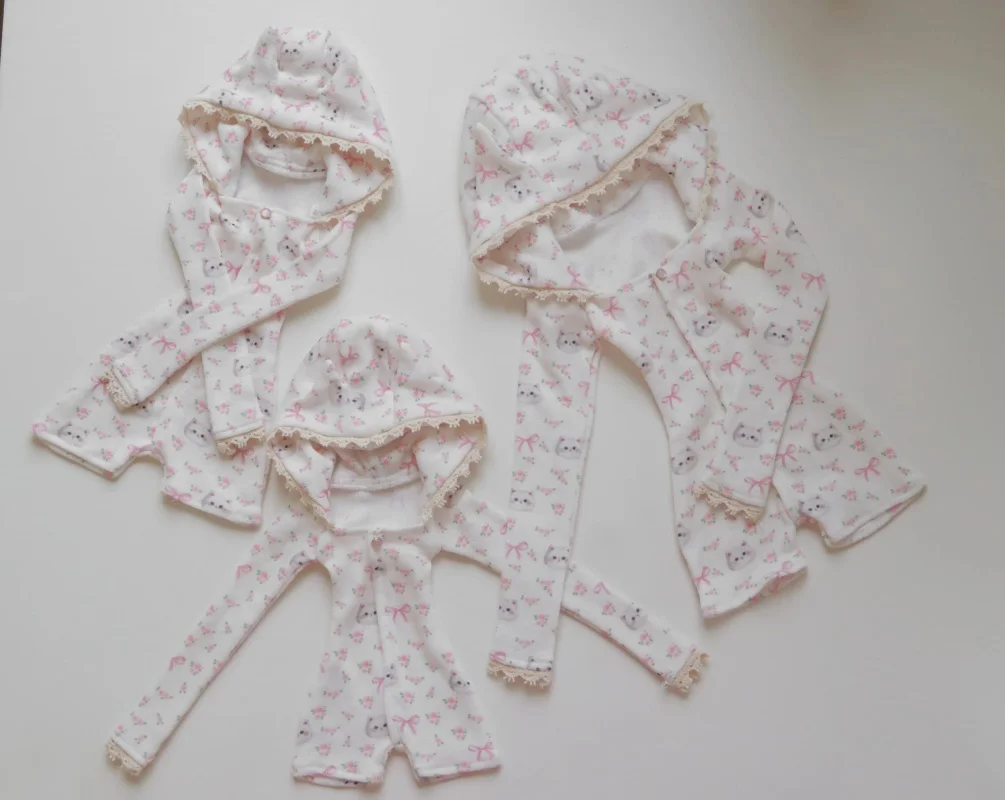 BJD doll clothes - suitable for 1/3 and 1/4 size pure floral one-piece pants for babies doll accessories
BJD doll clothes - suitable for 1/3 and 1/4 size pure floral one-piece pants for babies doll accessories