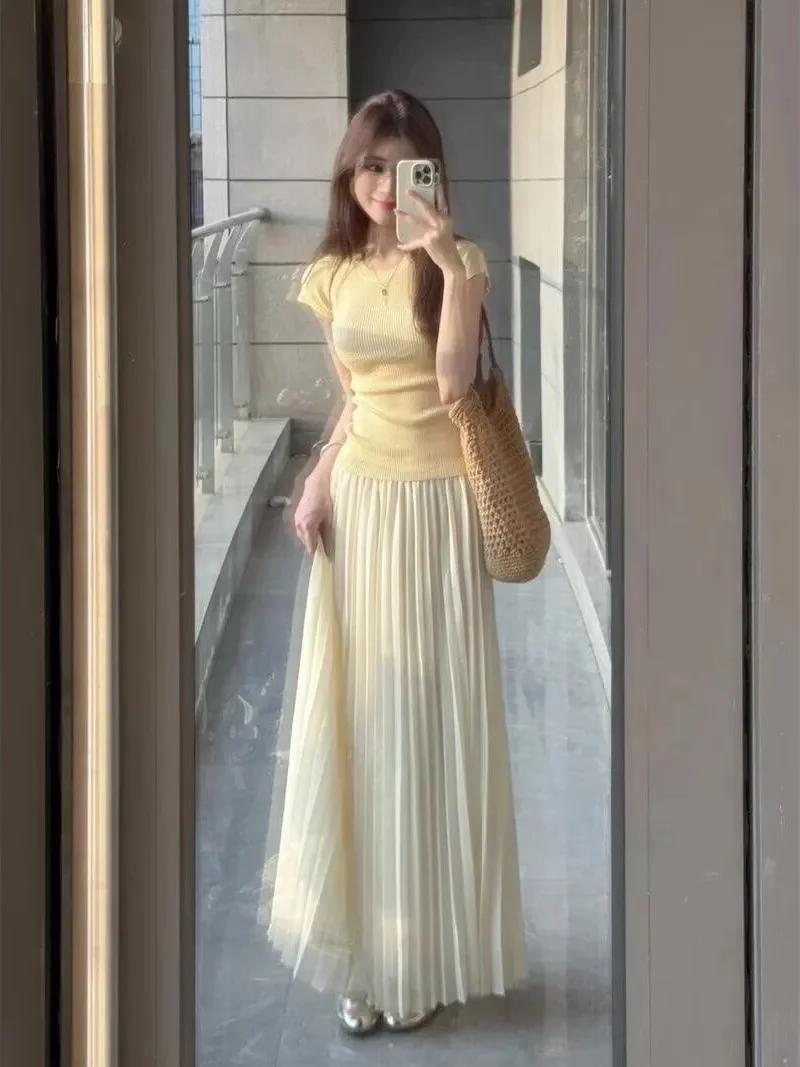 Summer Beautiful Dress Set Women's Fashion 2026 New Elegant Long Skirt High Waist Short Sleeve round Neck Pullover Korean Style
Summer Beautiful Dress Set Women's Fashion 2026 New Elegant Long Skirt High Waist Short Sleeve round Neck Pullover Korean Style