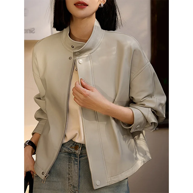 Women Small Loose Casual Short Sheepskin Coat Collar Leather Coat
Women Small Loose Casual Short Sheepskin Coat Collar Leather Coat