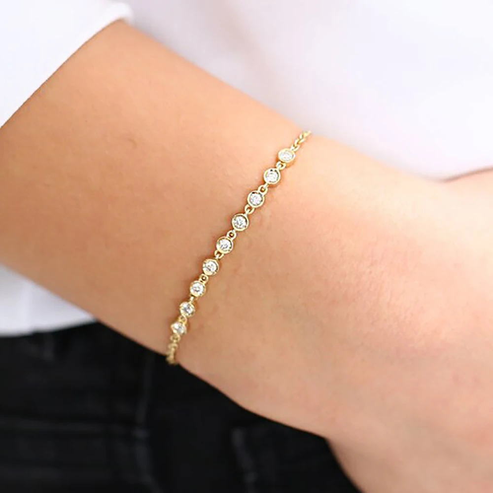 Сертифицированный браслет с 9 камнями и бриллиантами из муассанита для женщин, комплект ободок круглой огранки 3 мм, бриллиантовая цепочка на запястье, серебро S925, ювелирные изделия
Сертифицированный браслет с 9 камнями и бриллиантами из муассанита для женщин, комплект ободок круглой огранки 3 мм, бриллиантовая цепочка на запястье, серебро S925, ювелирные изделия