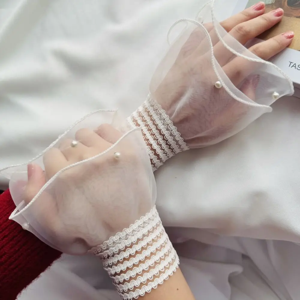 New Mesh Pearl Fake Cuff Detachable White Black False Sleeve Cuffs Wrist Cuff Photography Props
New Mesh Pearl Fake Cuff Detachable White Black False Sleeve Cuffs Wrist Cuff Photography Props