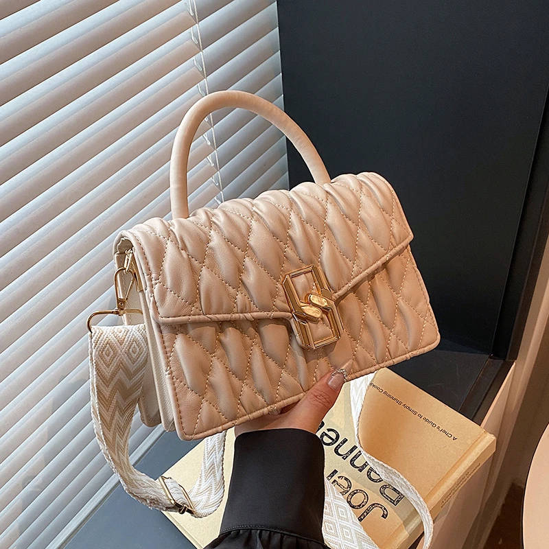 Elegant Ladies Leather Handbag Designer Crossbody Shoulder Bag Women's Tote Purse Luxury Brand Fashionable Classic Accessory
Elegant Ladies Leather Handbag Designer Crossbody Shoulder Bag Women's Tote Purse Luxury Brand Fashionable Classic Accessory