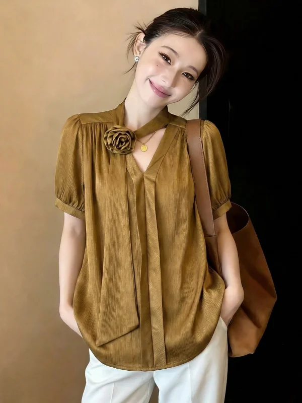 3D Floral Sash Acetate Satin Women's Shirt Shoulder Length Summer New Style Slimming Top Commute Korean Loose Fit Short Sleeve
3D Floral Sash Acetate Satin Women's Shirt Shoulder Length Summer New Style Slimming Top Commute Korean Loose Fit Short Sleeve