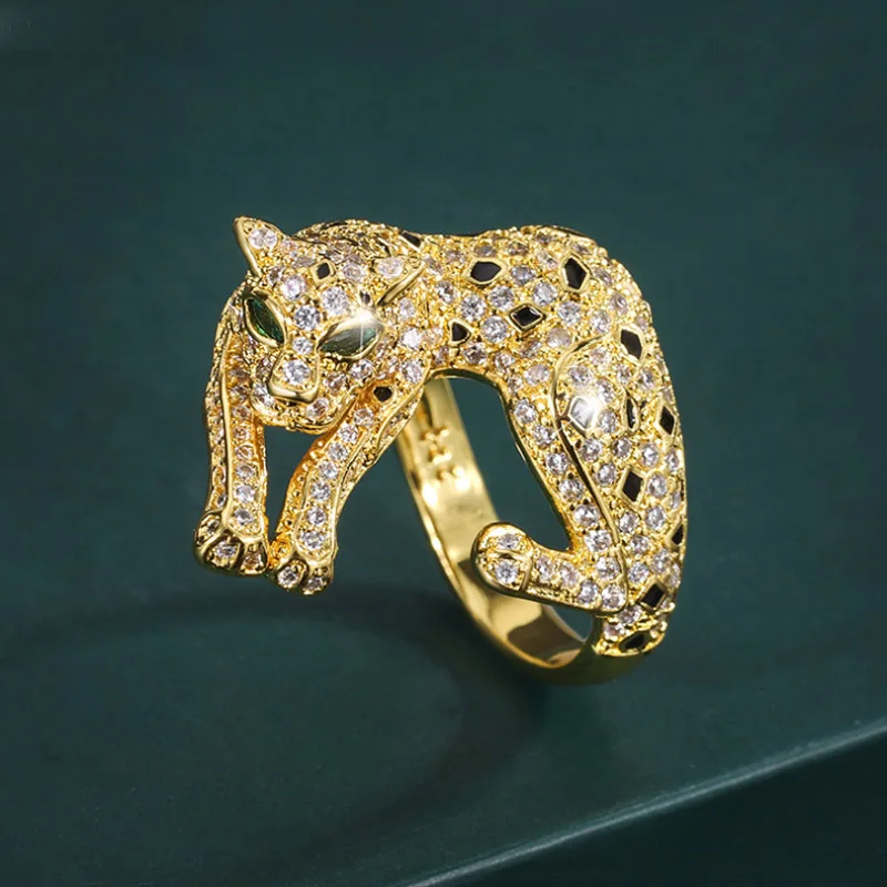 Luxury Retro Leopard Ring European And American Fashion Titanium Steel Micro-Inlaid Zircon Animal Open Ring for Personality
Luxury Retro Leopard Ring European And American Fashion Titanium Steel Micro-Inlaid Zircon Animal Open Ring for Personality