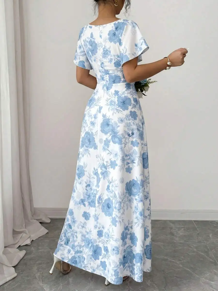 Blue Floral Print Ruched Front Ruffle Sleeve A-Line Maxi Dress For Women
Blue Floral Print Ruched Front Ruffle Sleeve A-Line Maxi Dress For Women