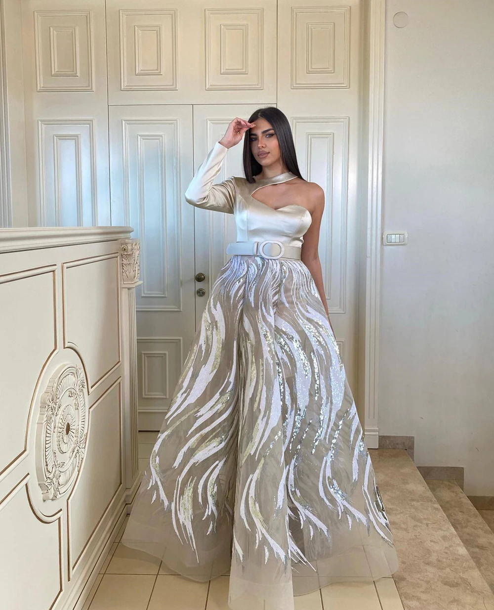 Saudi Arabia Satin Sequin Evening Dresses One Shoulder Cut-out Elegant Formal Party Prom Gowns Vestido De Fiesta Customized
Saudi Arabia Satin Sequin Evening Dresses One Shoulder Cut-out Elegant Formal Party Prom Gowns Vestido De Fiesta Customized