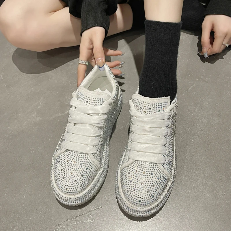 Fashion Women's Casual Shoes Water Diamond Thick Bottom Women's Sparkling Crystal Luxury Sports Shoes Designer Vulcanized Shoes
Fashion Women's Casual Shoes Water Diamond Thick Bottom Women's Sparkling Crystal Luxury Sports Shoes Designer Vulcanized Shoes