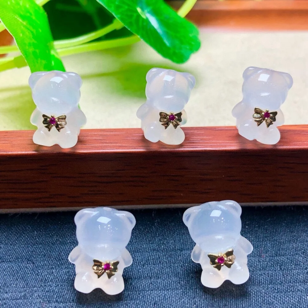 10PCS Natural White Agate Bear Quartz Pendant Polished Crystal Reiki Healing Jewelry Gift Cute Rock Decoration
10PCS Natural White Agate Bear Quartz Pendant Polished Crystal Reiki Healing Jewelry Gift Cute Rock Decoration