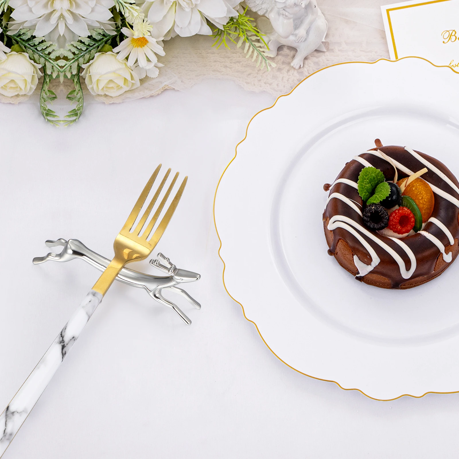 4Pcs Alloy Cutlery Racks Stylish Fawn Shape Cutlery Storage Supports Household Fork Spoon Chopstick Holders Table Ornaments
4Pcs Alloy Cutlery Racks Stylish Fawn Shape Cutlery Storage Supports Household Fork Spoon Chopstick Holders Table Ornaments