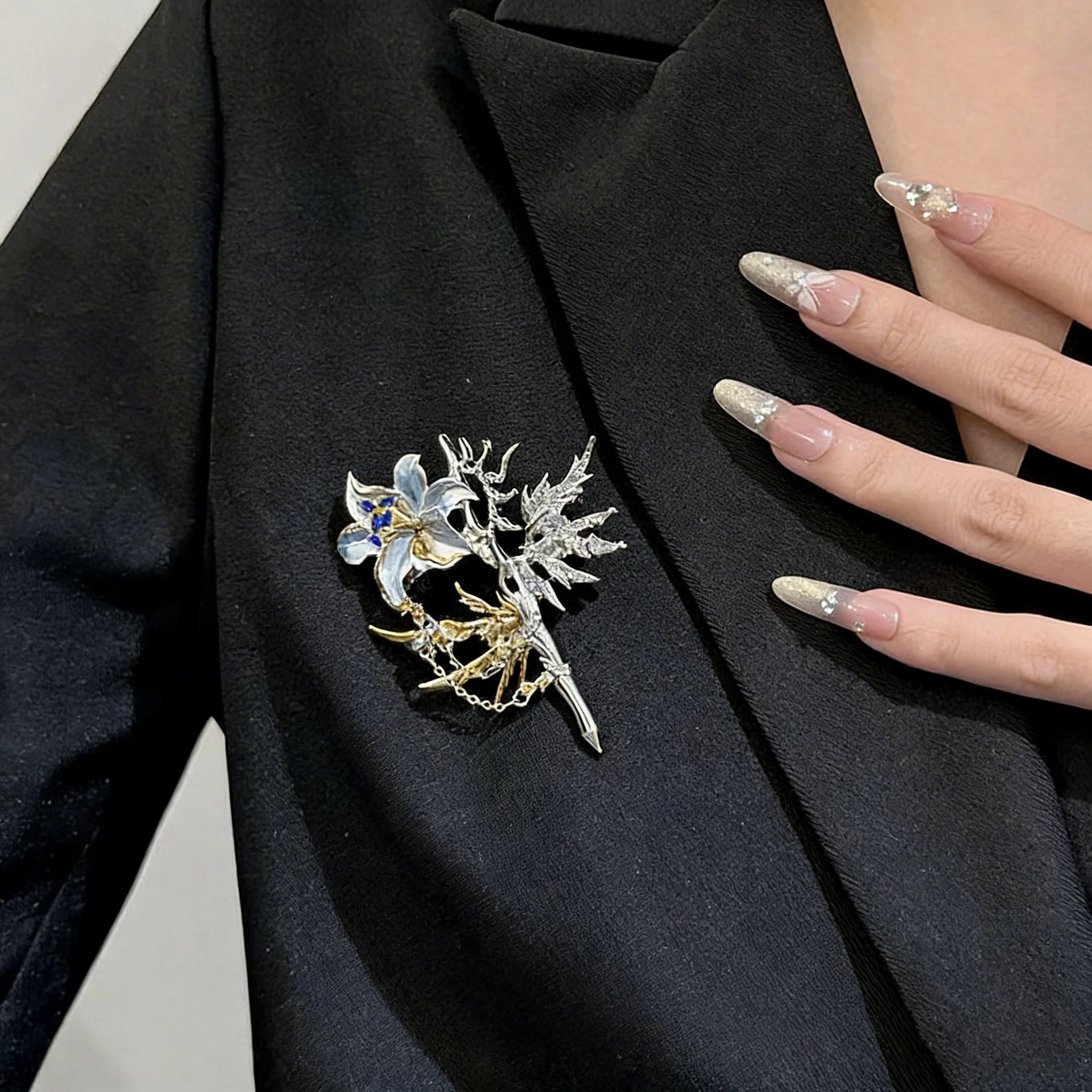 Vintage Lily Flower Brooches for Women New French Gardenia Luxury Micro Pave Big Brooches Suit Clothes Jewelry Accessories 2026
Vintage Lily Flower Brooches for Women New French Gardenia Luxury Micro Pave Big Brooches Suit Clothes Jewelry Accessories 2026