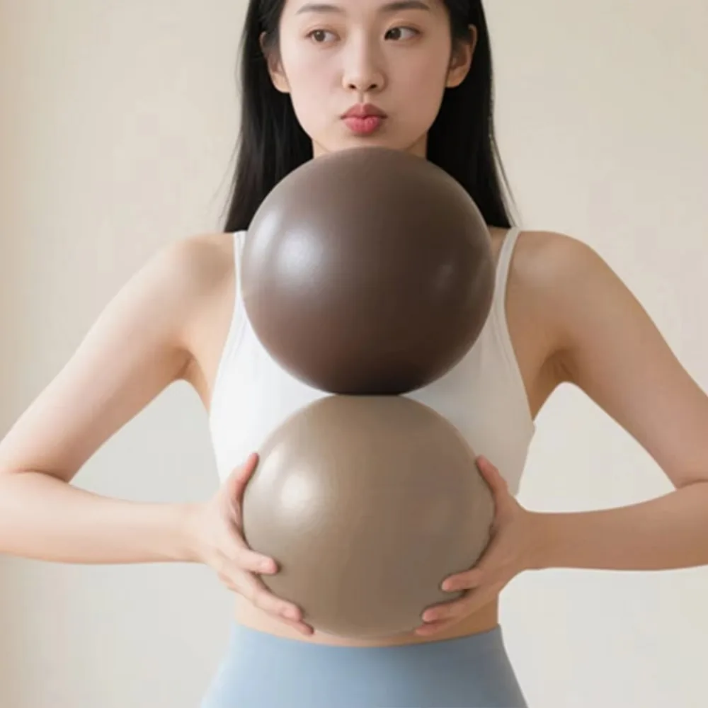 Новый стиль: Фитнес-мяч для йоги и пилатеса из ПВХ, 20 см, с возможностью нанесения логотипа, для тренировок по барр-реконструингу, для укрепления кора, для занятий в зале, маленький мяч для йоги, аксессуар для тренировок
Новый стиль: Фитнес-мяч для йоги и пилатеса из ПВХ, 20 см, с возможностью нанесения логотипа, для тренировок по барр-реконструингу, для укрепления кора, для занятий в зале, маленький мяч для йоги, аксессуар для тренировок