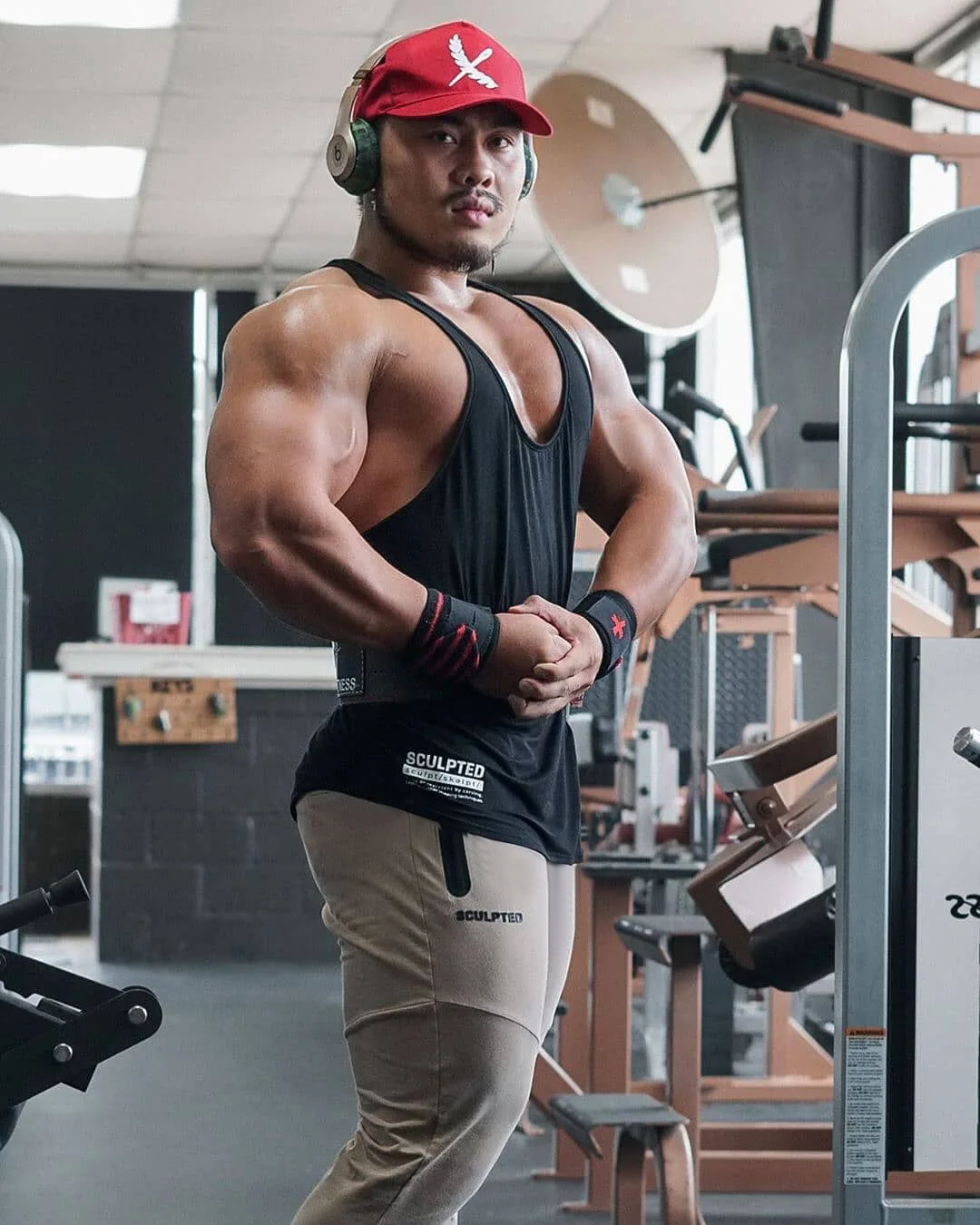 2022 Summer Brand Men Running Vest Gym Sleeveless Shirt Fit Tank Sport Tops Workout Fitness Bodybuilding Training Man Singlet
2022 Summer Brand Men Running Vest Gym Sleeveless Shirt Fit Tank Sport Tops Workout Fitness Bodybuilding Training Man Singlet