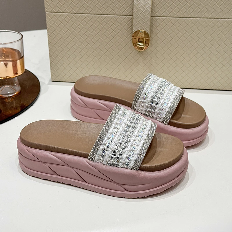 Woman Summer House Platform Slides Shoes Female On A Wedge Peep Toe Fashion Slippers Women height increase Heels Mules Sandals
Woman Summer House Platform Slides Shoes Female On A Wedge Peep Toe Fashion Slippers Women height increase Heels Mules Sandals