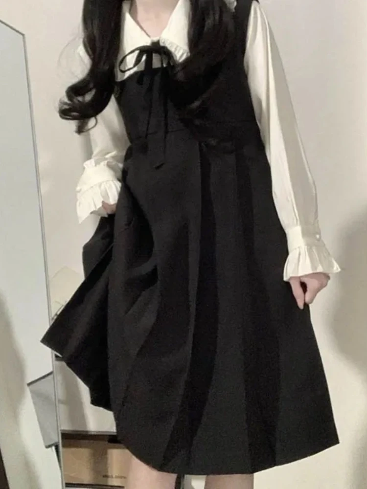 New 2025 Dress Sets Women Peter Pan Collar Flared Sleeve Shirt + Square Collar Japanese Dress Two-piece Suit Girl
New 2025 Dress Sets Women Peter Pan Collar Flared Sleeve Shirt + Square Collar Japanese Dress Two-piece Suit Girl
