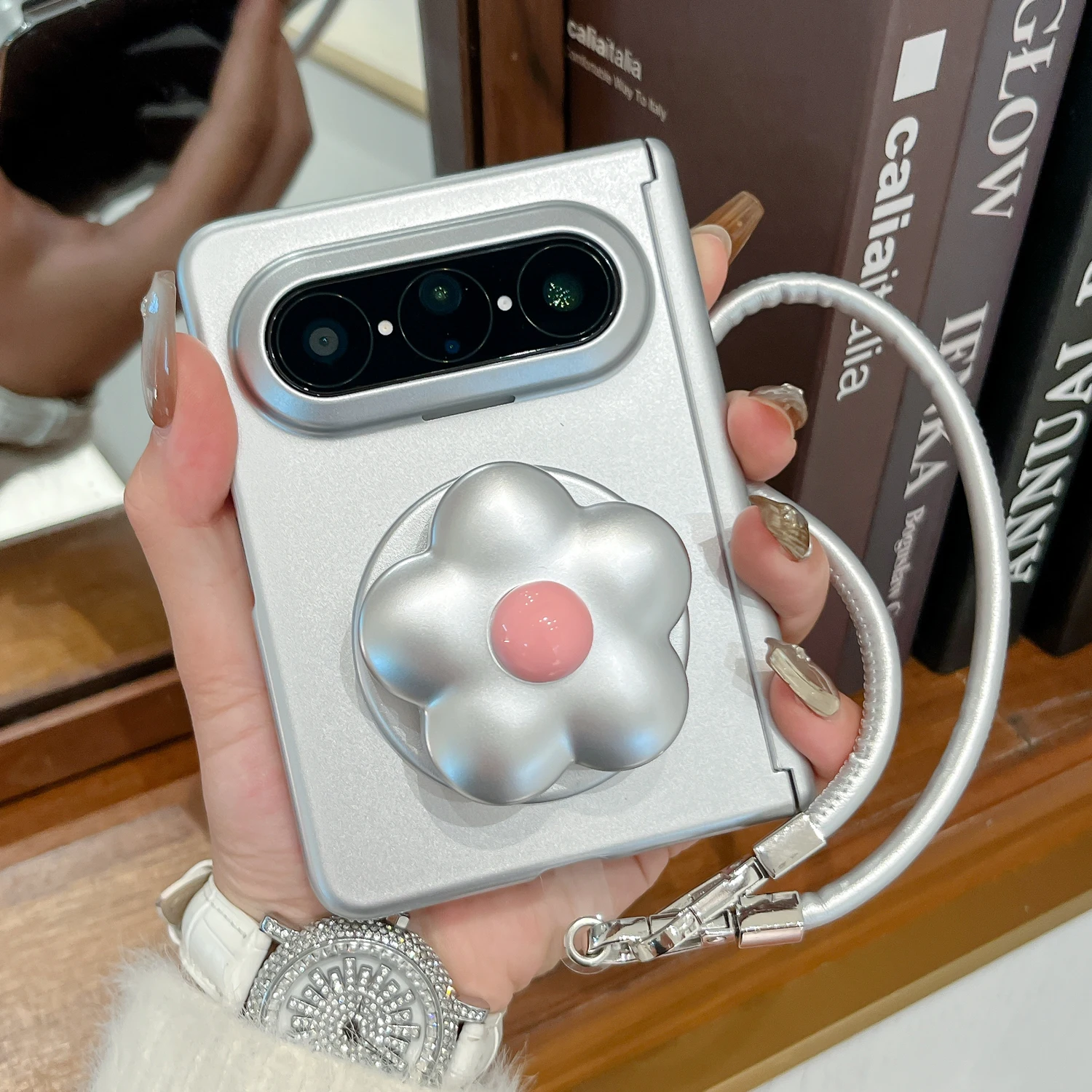 Flower Holder Design For Huawei Pura X Max Case Protective Silver Hard Plastic Mobile Phone Back Cover with Bracelet
Flower Holder Design For Huawei Pura X Max Case Protective Silver Hard Plastic Mobile Phone Back Cover with Bracelet