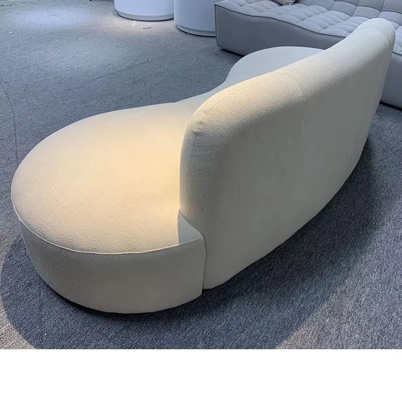 New Upholstered Sofa Italian Style Minimalist Office Reception Sofa Set with Creamy Minimalist Design for Small Living Rooms
New Upholstered Sofa Italian Style Minimalist Office Reception Sofa Set with Creamy Minimalist Design for Small Living Rooms
