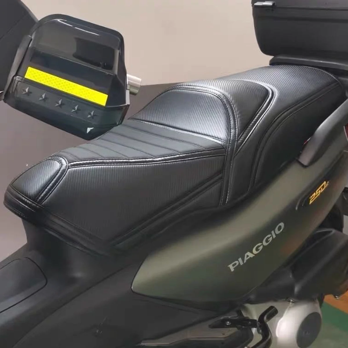 Custom Cushion Soft Seat Cover Thickening waterproof and softening non-slip FOR PIAGGIO X7
Custom Cushion Soft Seat Cover Thickening waterproof and softening non-slip FOR PIAGGIO X7