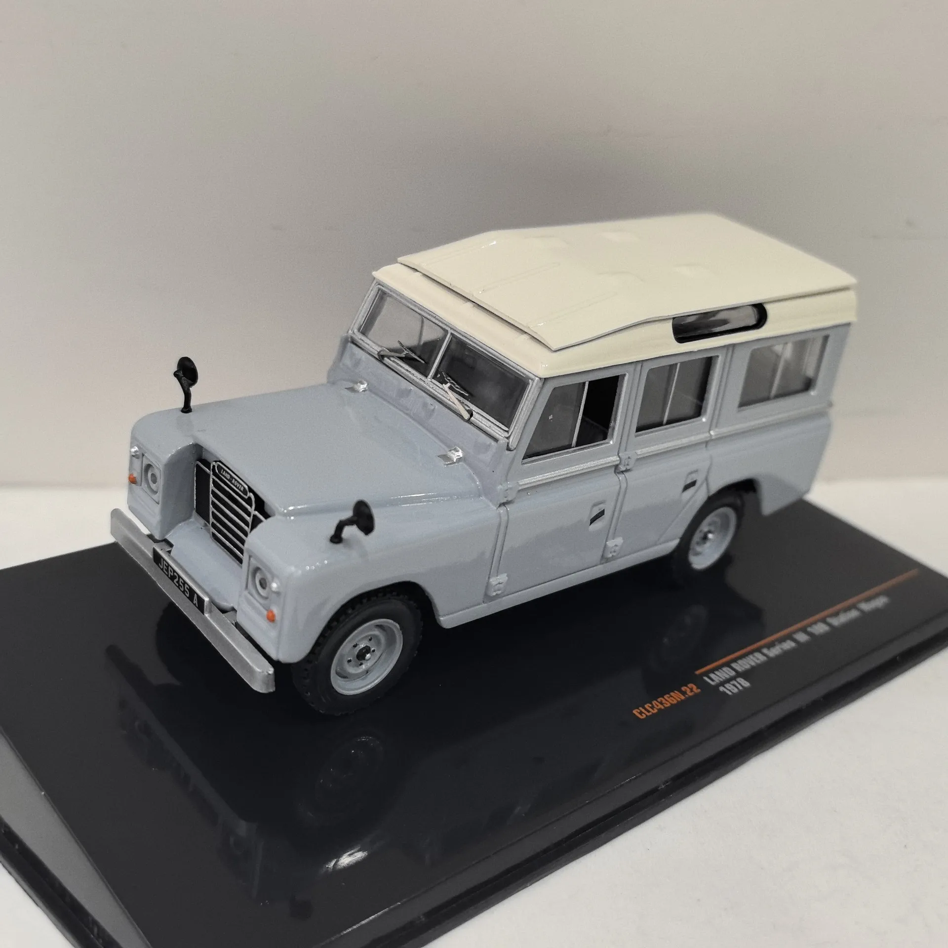 Diecast IXO 1/43 Scale LAND ROVER III 109 Wagon 1978 Land Rover Alloy Car Model Collectible Toy Gift Souvenir Display Ornament
Diecast IXO 1/43 Scale LAND ROVER III 109 Wagon 1978 Land Rover Alloy Car Model Collectible Toy Gift Souvenir Display Ornament
