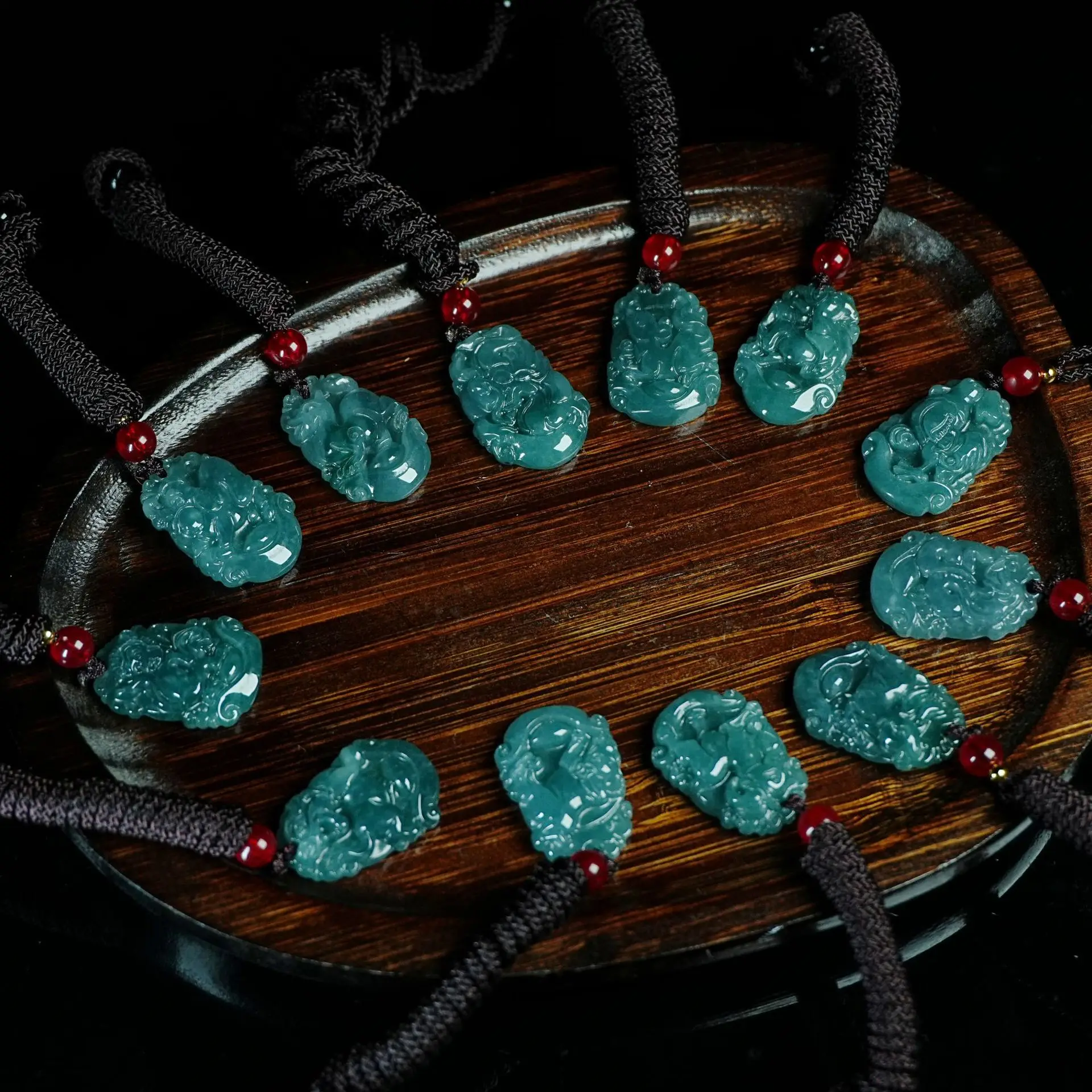 Myanmar Jadeite Chinese Zodiac Pendant Necklace Stone Natural Gemstone Fashion Accessories Designer Burmese Jade
Myanmar Jadeite Chinese Zodiac Pendant Necklace Stone Natural Gemstone Fashion Accessories Designer Burmese Jade