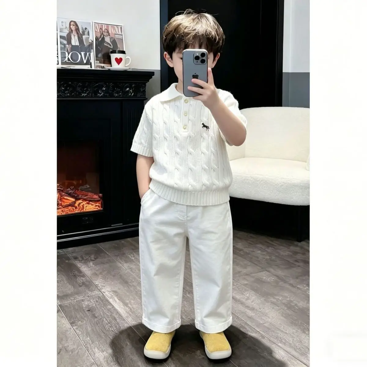 Boys Summer 2-Piece Set Retro Style Knitted Short Sleeve Shirt And Straight Pants Casual Children's Outfit
Boys Summer 2-Piece Set Retro Style Knitted Short Sleeve Shirt And Straight Pants Casual Children's Outfit