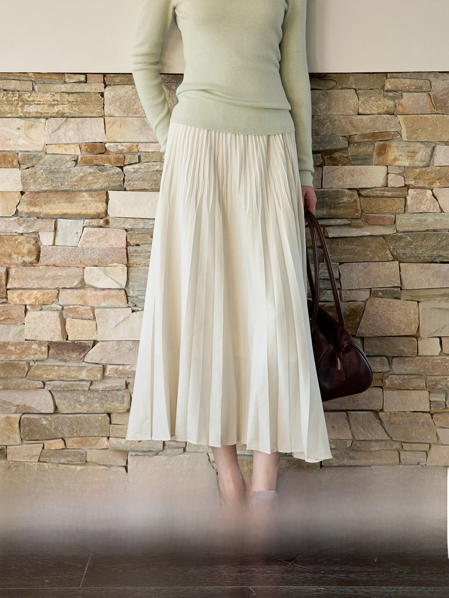 Ginnkee Women's A-Line Pleated Skirt High Waist Linen Drapey Fabric Pleat Design Casual Style Spring Collection
Ginnkee Women's A-Line Pleated Skirt High Waist Linen Drapey Fabric Pleat Design Casual Style Spring Collection