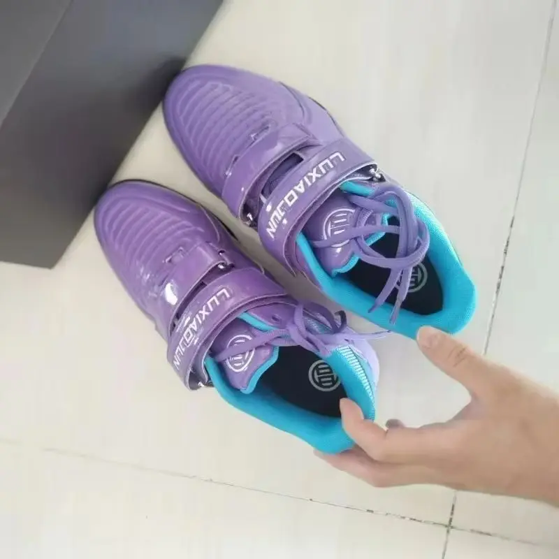 Luxury Brand Squat Hard Pull Shoes for Men Women Leather Weight Lifting Shoes Unisex Designer Indoor Gym Shoe Sport Shoes
Luxury Brand Squat Hard Pull Shoes for Men Women Leather Weight Lifting Shoes Unisex Designer Indoor Gym Shoe Sport Shoes