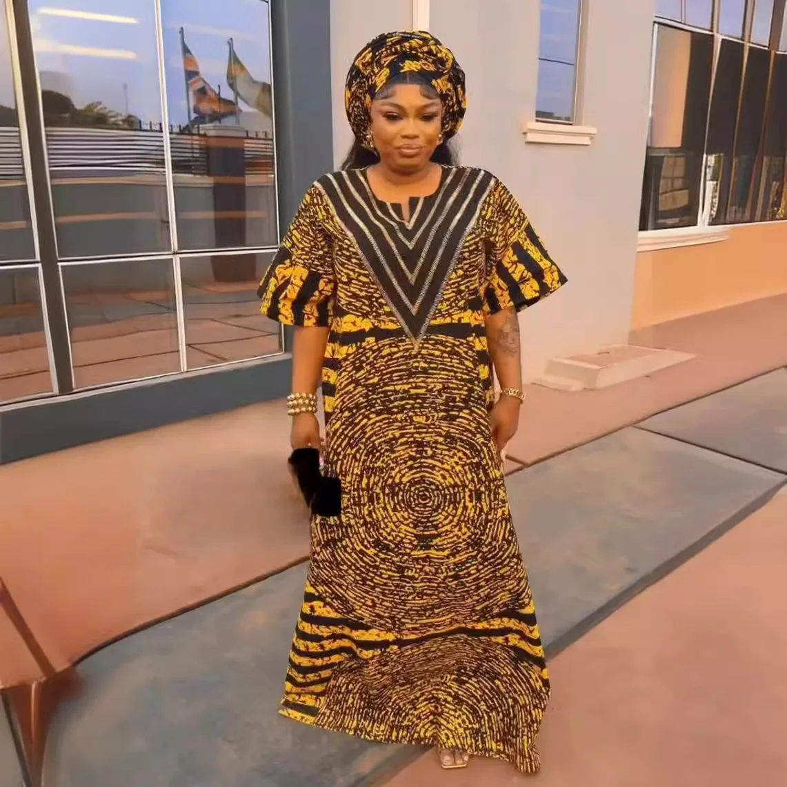 African Dresses for Women Traditional Africa Clothing Dashiki Ankara Outfits Gown Abayas Robe Muslim Kaftan Maxi Long Dress 2024
African Dresses for Women Traditional Africa Clothing Dashiki Ankara Outfits Gown Abayas Robe Muslim Kaftan Maxi Long Dress 2024