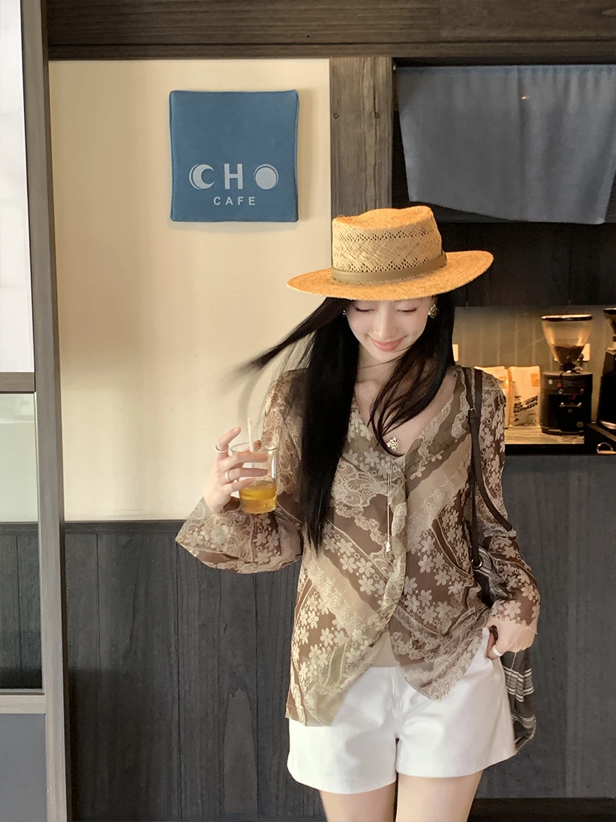 Summer Poem Chiffon Pleated Digital Print Turn-down Hem irt Women Spring Summer Texture Sensation Micro Pleat Flared Sve...
Summer Poem Chiffon Pleated Digital Print Turn-down Hem irt Women Spring Summer Texture Sensation Micro Pleat Flared Sve...