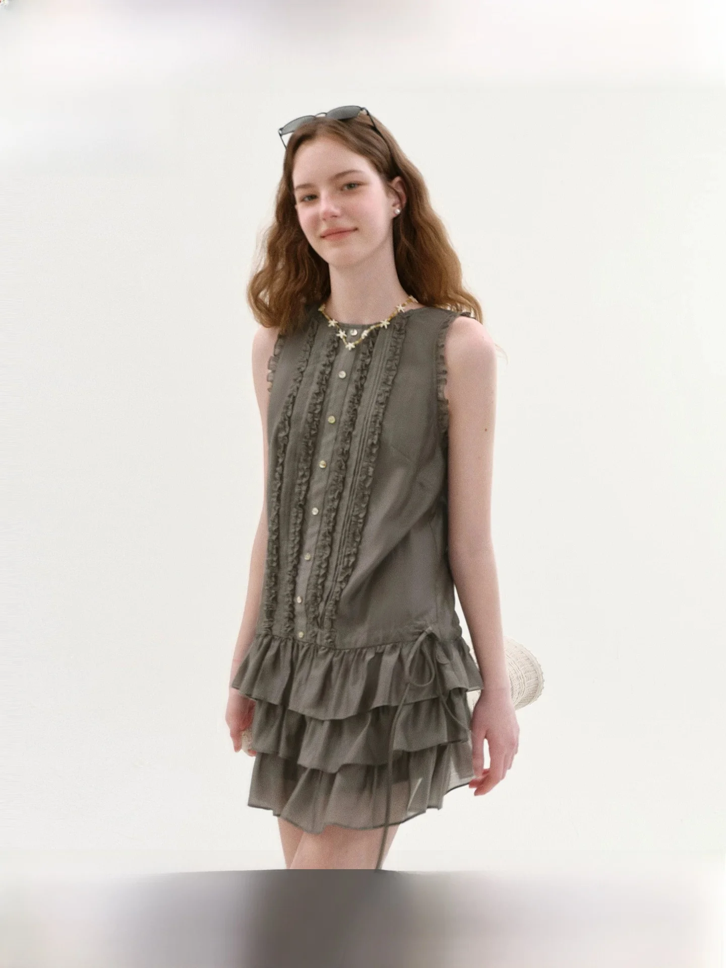 Fano Summer 2026 Sleeveless Dress Girl's Sense Wooden Ear Women's Clothing Commute Style Natural Waist Pure Color Dress
Fano Summer 2026 Sleeveless Dress Girl's Sense Wooden Ear Women's Clothing Commute Style Natural Waist Pure Color Dress