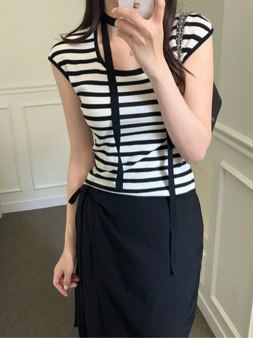Ele Vintage Design Knitted Top Women's oulder Wrap Square Collar Draped Slim Fit Knitwear Summer Anti-Aging Chic
Ele Vintage Design Knitted Top Women's oulder Wrap Square Collar Draped Slim Fit Knitwear Summer Anti-Aging Chic