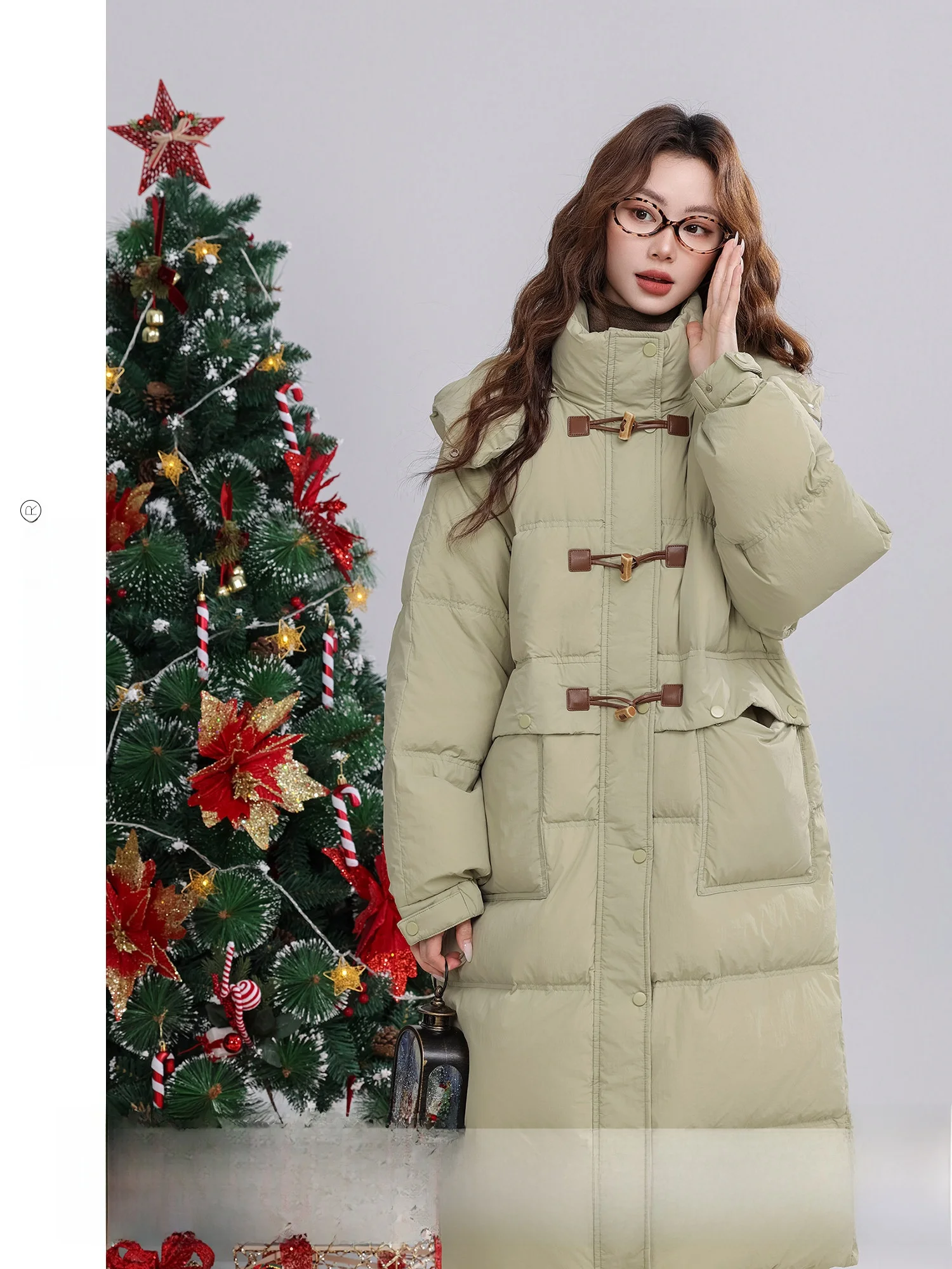 Ретро-пуховик средней длины с воротником-стойкой для женщин, гарантированное тепло, модное стеганое пальто для зимы от Yuxiang
Ретро-пуховик средней длины с воротником-стойкой для женщин, гарантированное тепло, модное стеганое пальто для зимы от Yuxiang