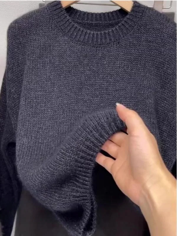 Soft round Necked Bear Fur Sweater in Ash Grey for Women Korean Style Loose Fit Knitted Top for Autumn And Winter
Soft round Necked Bear Fur Sweater in Ash Grey for Women Korean Style Loose Fit Knitted Top for Autumn And Winter