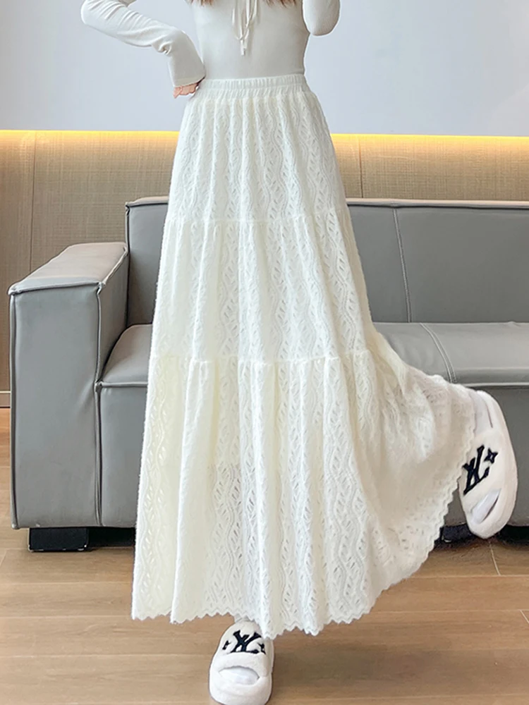 Нежная кружевная юбка А-силуэта для женщин, с завышенной талией, скрывающая бедра, стройнящая, многослойная, длинная, комфортная, мягкая, в стиле принцесса
Нежная кружевная юбка А-силуэта для женщин, с завышенной талией, скрывающая бедра, стройнящая, многослойная, длинная, комфортная, мягкая, в стиле принцесса