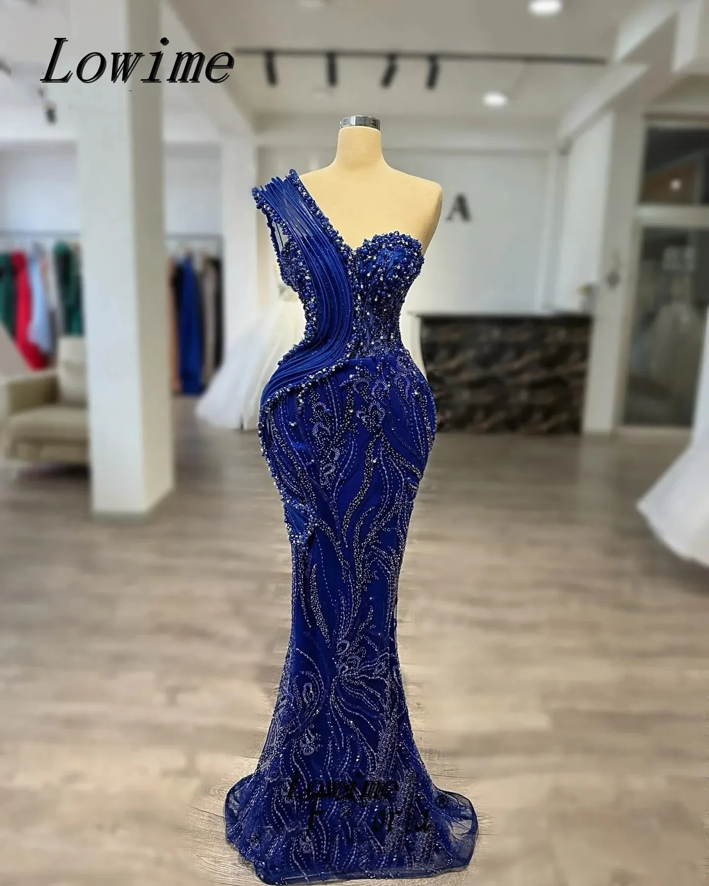 Blue Customized Haute Couture Beads Pearls Mermaid Evening Dresses Arabic Crystal Lace Floor Length African Woman Prom Dress
Blue Customized Haute Couture Beads Pearls Mermaid Evening Dresses Arabic Crystal Lace Floor Length African Woman Prom Dress