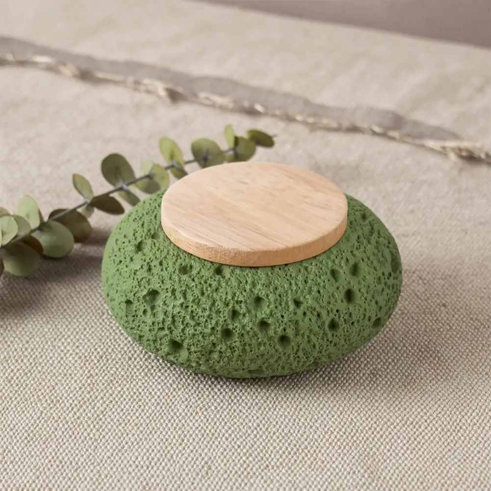 Cement Pet Urn Round Pet Memorial Urn with Wooden Lid Sealed Pet Cremation Urn for Cats Dogs Loss Keepsake
Cement Pet Urn Round Pet Memorial Urn with Wooden Lid Sealed Pet Cremation Urn for Cats Dogs Loss Keepsake
