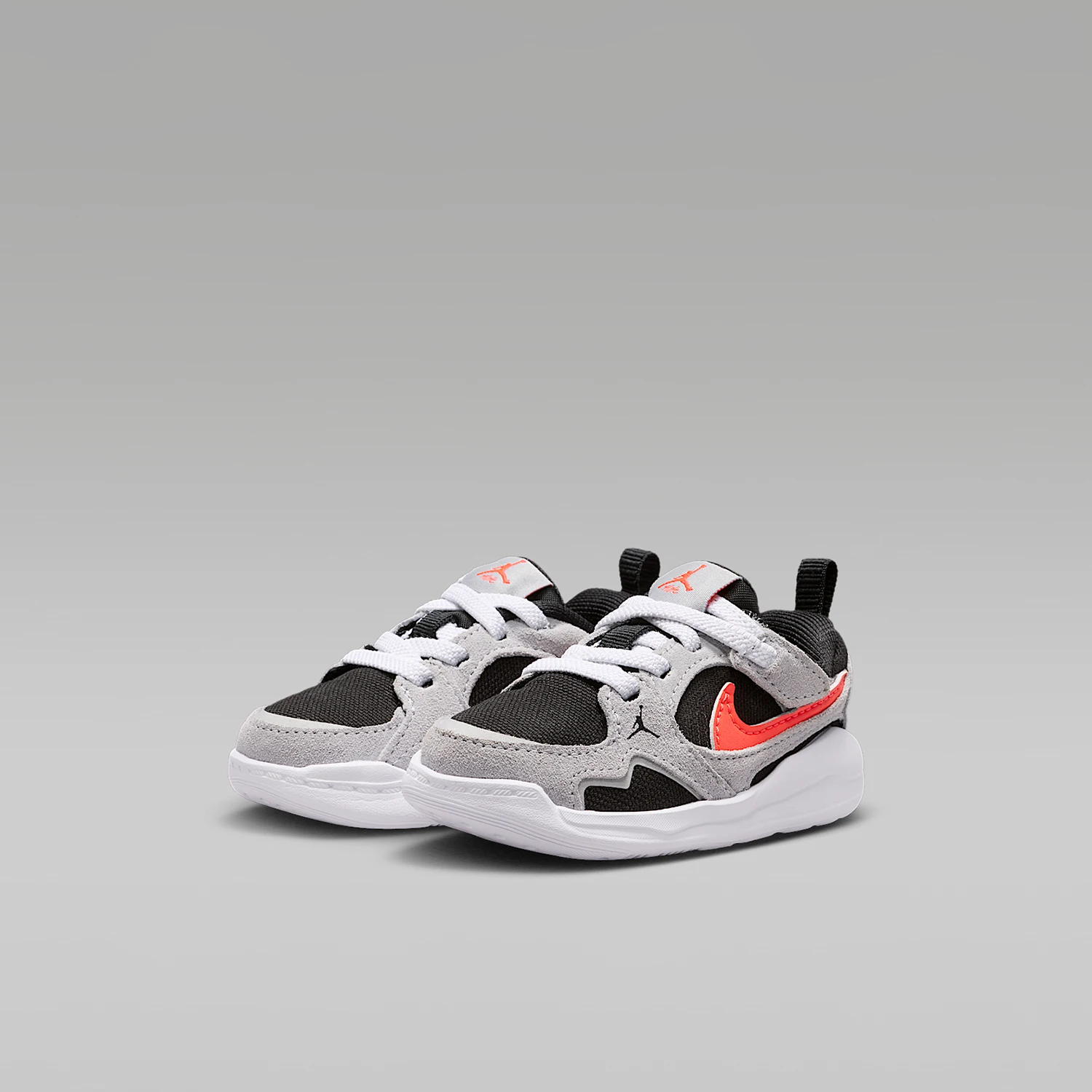 Nike Authentic Jordan Children's Low-Top Retro Soft Cushioned Sports Shoes HQ0508-006
Nike Authentic Jordan Children's Low-Top Retro Soft Cushioned Sports Shoes HQ0508-006