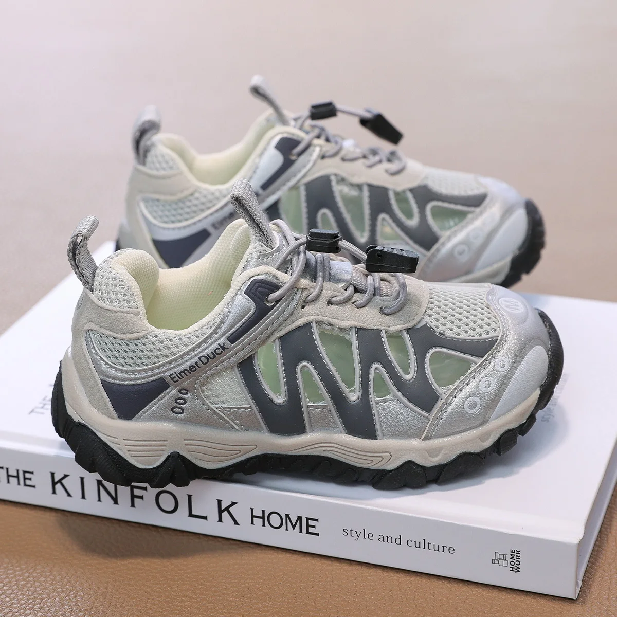 Daily Casual Children Sports Shoes Anti Slip Wearproof Breathable Mesh Sneakers For Outdoor Walking
Daily Casual Children Sports Shoes Anti Slip Wearproof Breathable Mesh Sneakers For Outdoor Walking