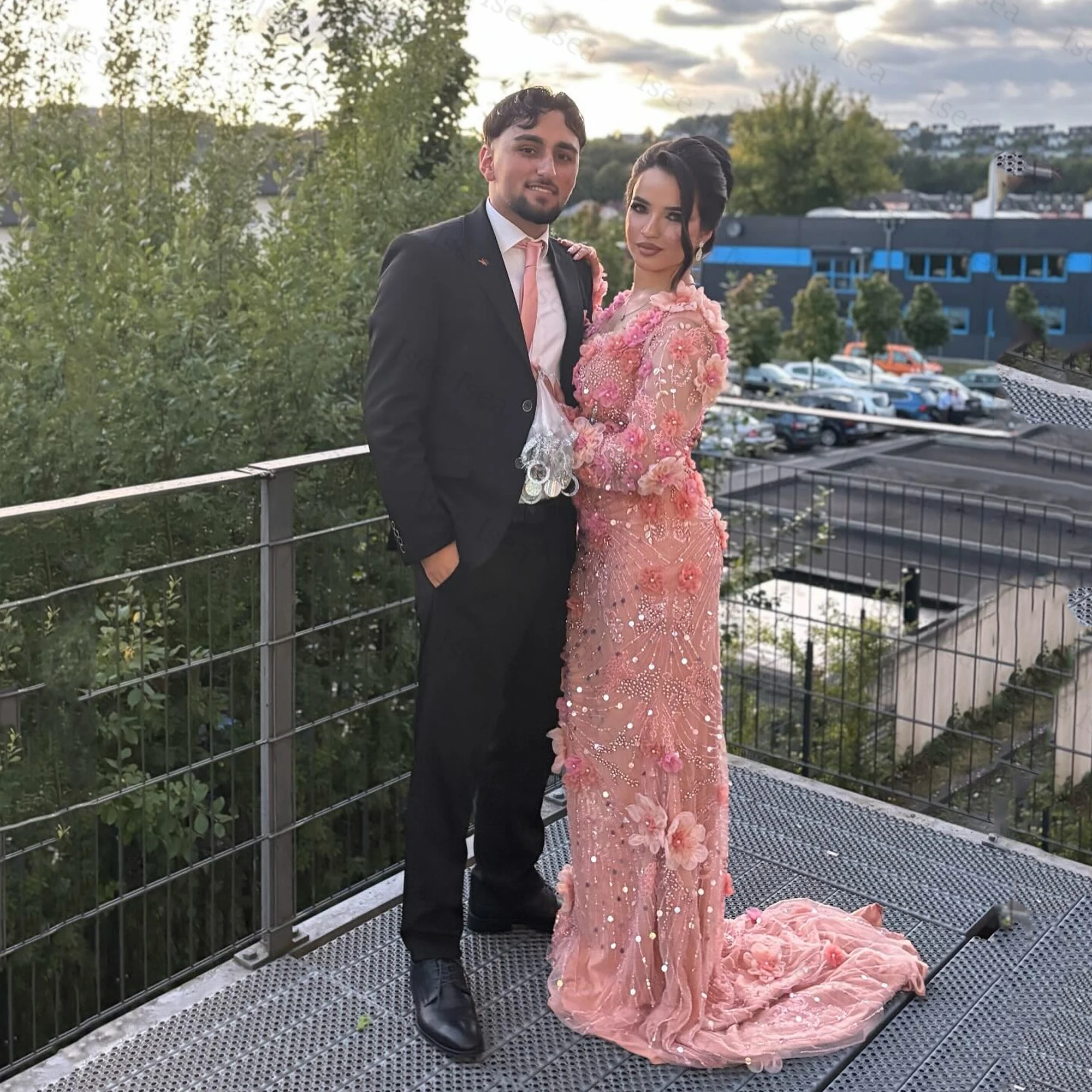 Mermaid Flowers Evening Gowns Scoop Neck Full Sleeve Crystal Prom Dresses Sweep Train Luxury فساتين سهره فاخره
Mermaid Flowers Evening Gowns Scoop Neck Full Sleeve Crystal Prom Dresses Sweep Train Luxury فساتين سهره فاخره