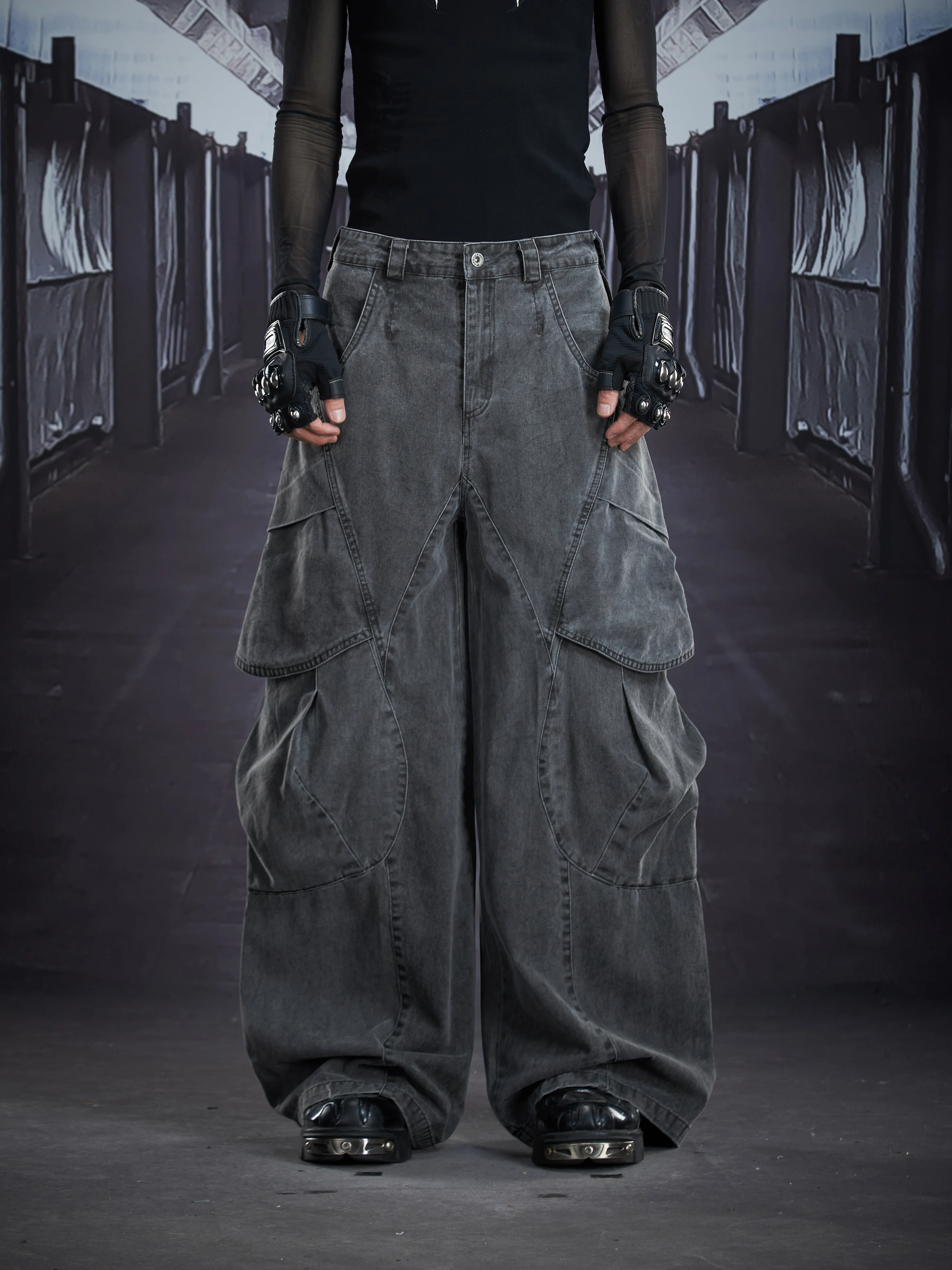 Special-Interest Design New Washed and Worn Cotton Structure Loose Multi-Pocket Cargo Pants Casual Men Women
Special-Interest Design New Washed and Worn Cotton Structure Loose Multi-Pocket Cargo Pants Casual Men Women