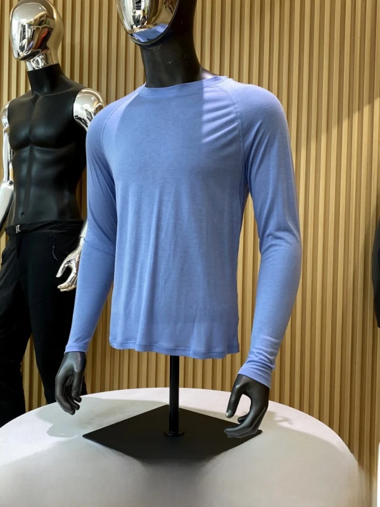 Outdoor Men's Lightweight Quick-Dry Breathable Long Sleeve Merino Wool T-Shirt Larsee Fashion Urban Style Printed Casual Wear
Outdoor Men's Lightweight Quick-Dry Breathable Long Sleeve Merino Wool T-Shirt Larsee Fashion Urban Style Printed Casual Wear