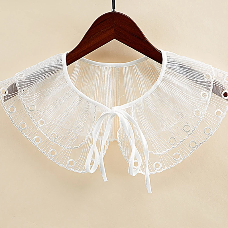 Linbaiway Korean White Fake Collar for Women Flower Embroidery Hollow Lace Detachable Collars Lapel False Collar Female Shawl
Linbaiway Korean White Fake Collar for Women Flower Embroidery Hollow Lace Detachable Collars Lapel False Collar Female Shawl