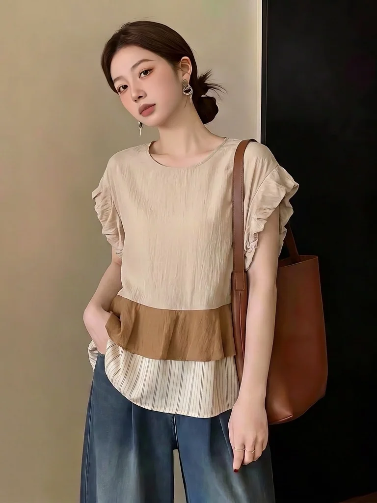 Summer New Women's Striped Short Sleeve Shirt with Lace Hem Korean Style Loose Fit Commute Wind Fashion Casual Top
Summer New Women's Striped Short Sleeve Shirt with Lace Hem Korean Style Loose Fit Commute Wind Fashion Casual Top