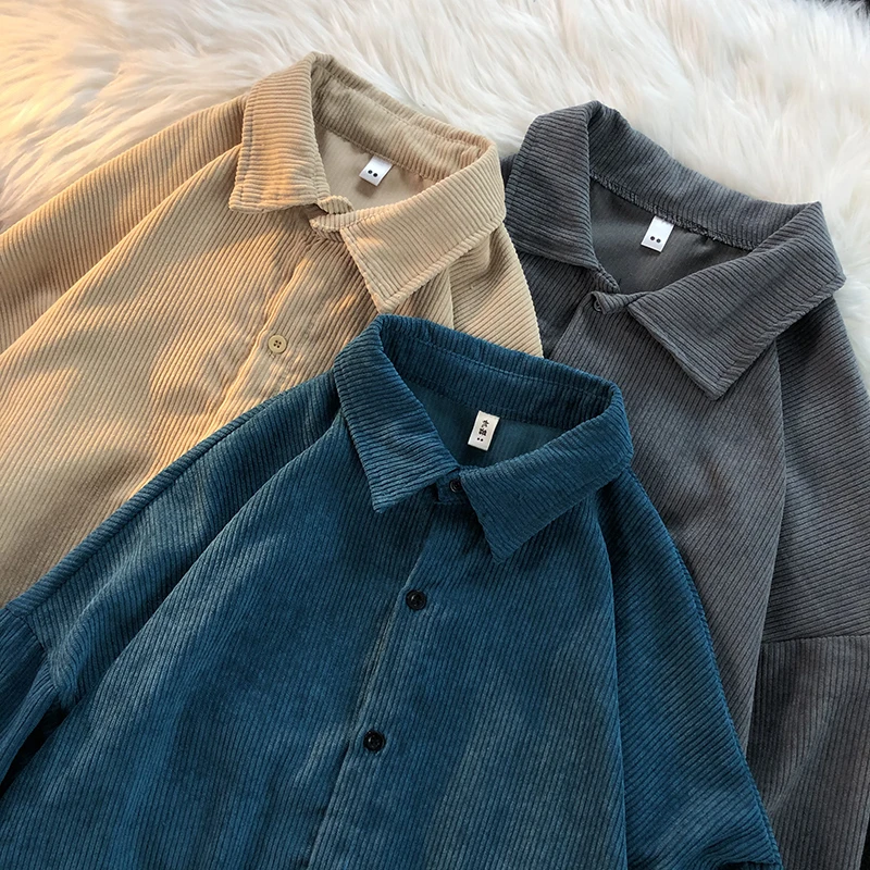 Ретро японский вельветовый длинный све irt, мужская осенне-зимняя повседневная свободная верхняя одежда для студентов, модный бренд
Ретро японский вельветовый длинный све irt, мужская осенне-зимняя повседневная свободная верхняя одежда для студентов, модный бренд