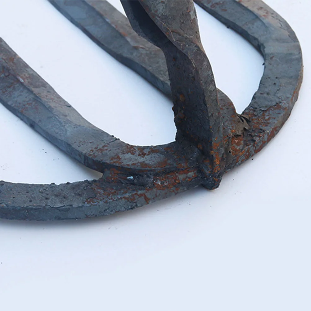 High Quality 4 Teeth Rake Metal Head for Farm Garden Use Dense Enough to Clean Leaves and Debris Sturdy Structure DIY Handle
High Quality 4 Teeth Rake Metal Head for Farm Garden Use Dense Enough to Clean Leaves and Debris Sturdy Structure DIY Handle