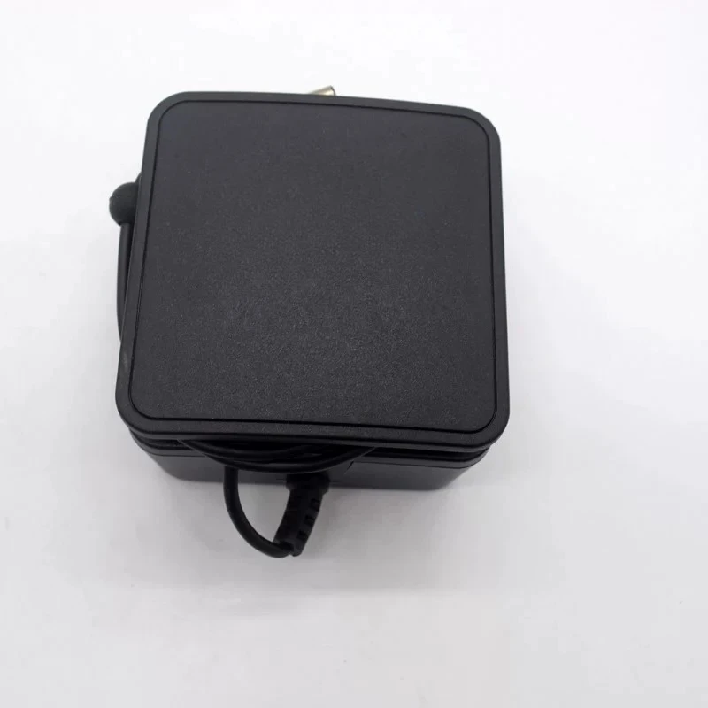 Original FOR BOSE Doctor speaker SoundDock SoundLink / Power adapter PSM41R-20
Original FOR BOSE Doctor speaker SoundDock SoundLink / Power adapter PSM41R-20