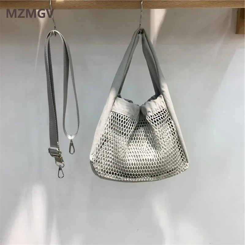 Meet You Casual Mesh Hollow Out Leisure Shoulder Bag 2025 Spring Nylon HandBag Large Capacity Tote Bag Work Daily Use Feminina
Meet You Casual Mesh Hollow Out Leisure Shoulder Bag 2025 Spring Nylon HandBag Large Capacity Tote Bag Work Daily Use Feminina