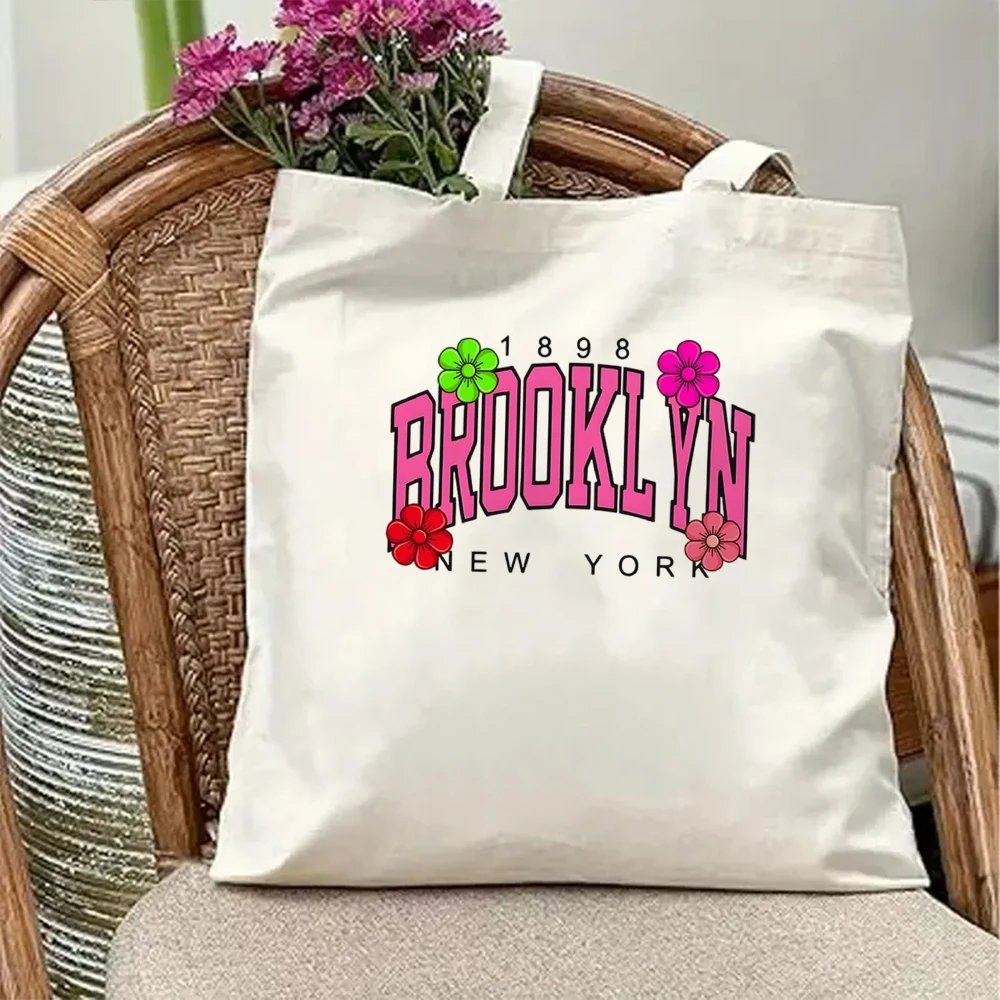 Brooklyn New York Canvas Tote Bag Retro 1898 College Print Aesthetic Pink Alphabet Shoulder Purse Reusable Shopping Bag
Brooklyn New York Canvas Tote Bag Retro 1898 College Print Aesthetic Pink Alphabet Shoulder Purse Reusable Shopping Bag
